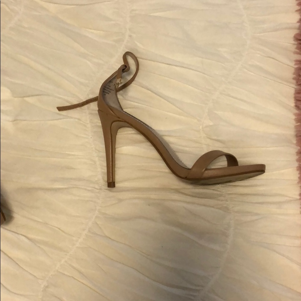 Steve Madden Strap Heals